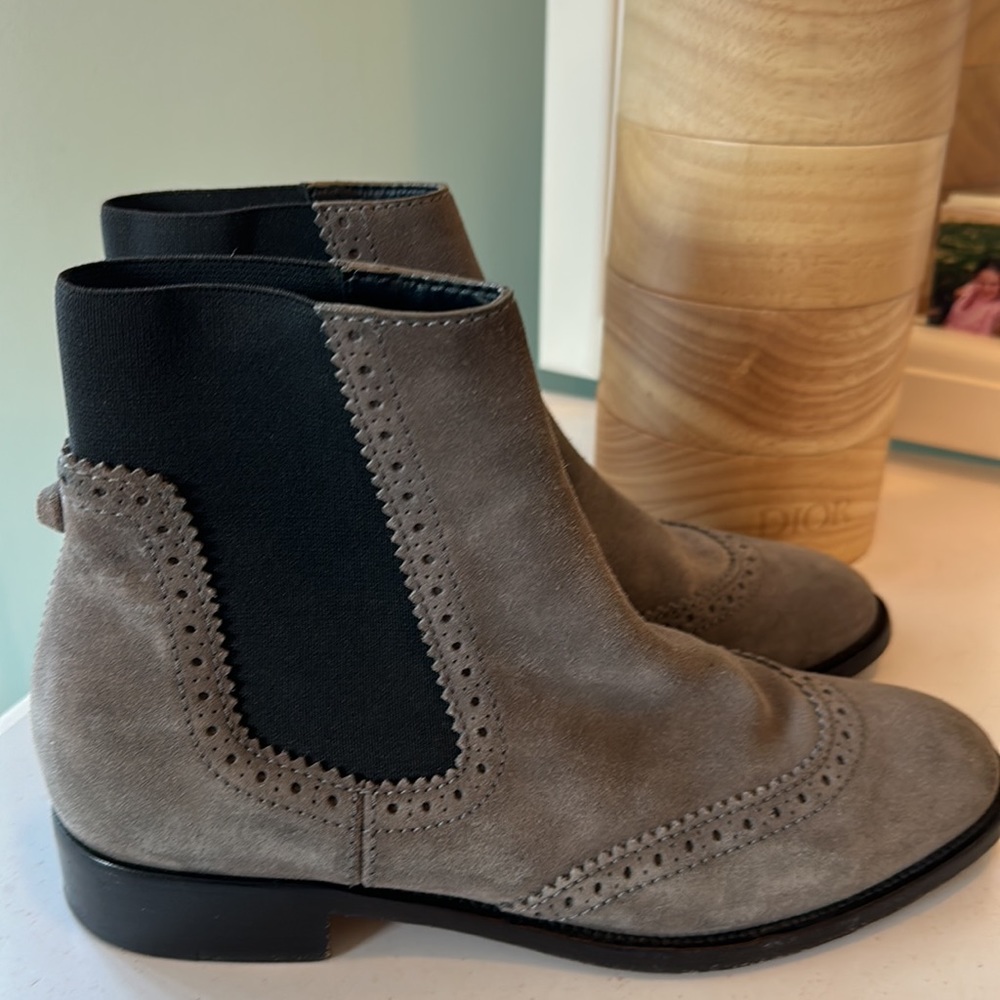 Balenciaga Suede Chelsea  Boots Size 38
